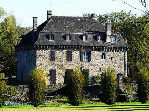 Château de Mirabeau (Voutezac)