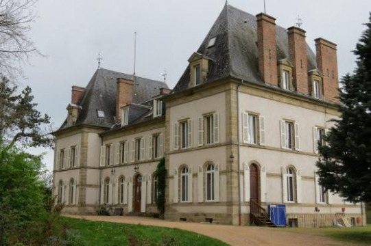 Château de Ruzière (Bourbon-l'Archambault)