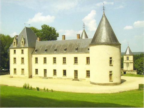 Château de La Beuvrière (Saint-Hilaire-de-Court)
