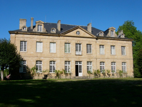 Château de Thouron (Thouron)