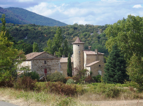 Château de Larque (Banne)