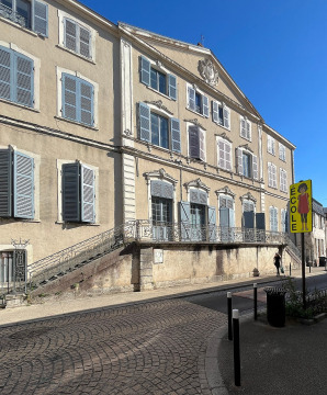 Hôtel de Condé (Montluel)