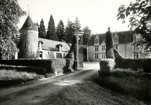 Château du Fresne-Savary (Beaumont-sur-Dême)