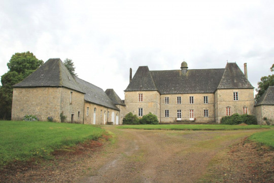Château du Lieuteret (Darnets)
