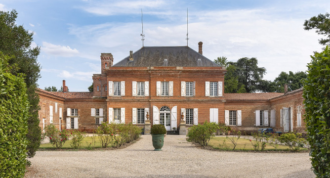 Château de Lapeyrouse (Lapeyrouse-Fossat)