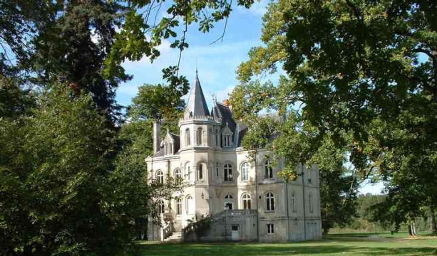 Château de La Fougeraie (Saint-Paterne-Racan)