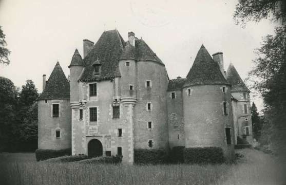 Château d'Yssertieux (Chalivoy-Milon)