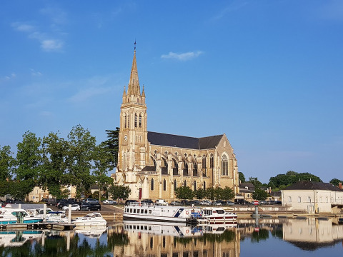Église Notre-Dame (Sablé-sur-Sarthe)
