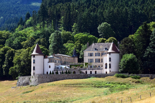 Château de Pramenoux (Saint-Nizier-d'Azergues)