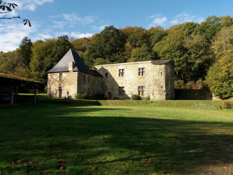 Manoir de La Roche-Guéhenneuc (Mûr-de-Bretagne)