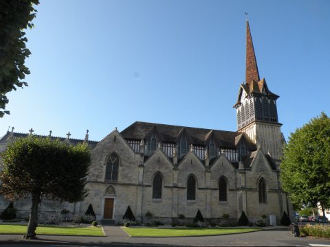 Église Saint-Michel (Cabourg)
