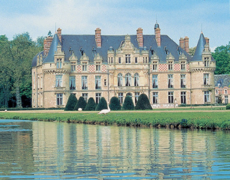 Château d'Esclimont (Saint-Symphorien-le-Château)