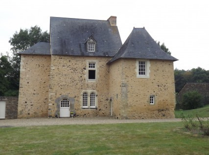 Logis de Viaulnay (Loigné-sur-Mayenne)
