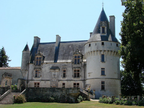 Château de Crazannes (Crazannes)