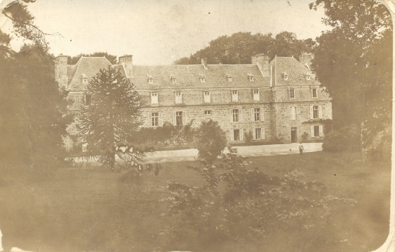 Château de Bois-Riou (Trévou-Tréguignec)