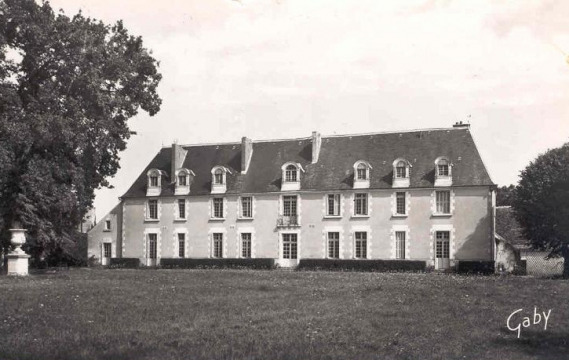 Château de La Dorée (Esvres)