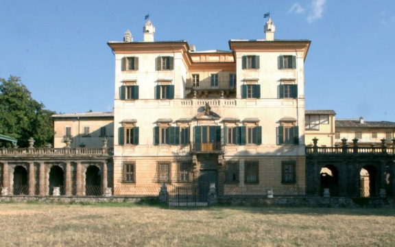 Villa Taverna Parisi (Frascati)