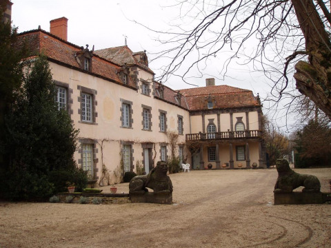 Château de Davayat (Davayat)
