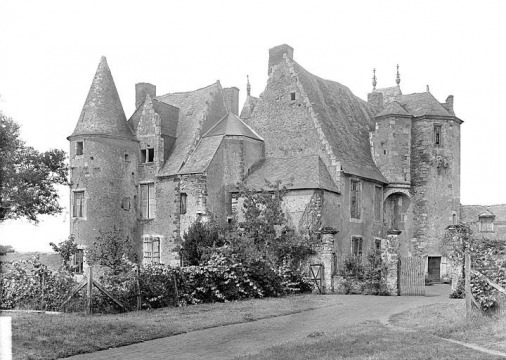 Château de La Buzardière (Changé)