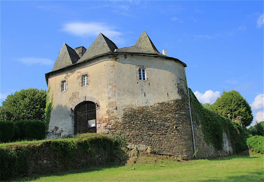 Château de Comborn (Orgnac-sur-Vézère)