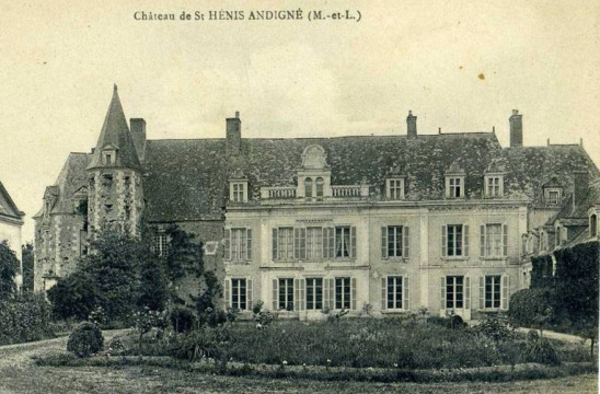 Château de Saint-Hénis (Andigné)