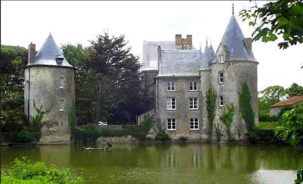 Château de La Preuille (Saint-Hilaire-de-Loulay)