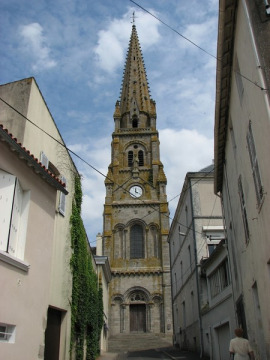 Église Saint-Laurent (Parthenay)