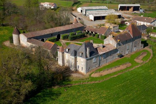 Château d'Avançon (Exireuil)