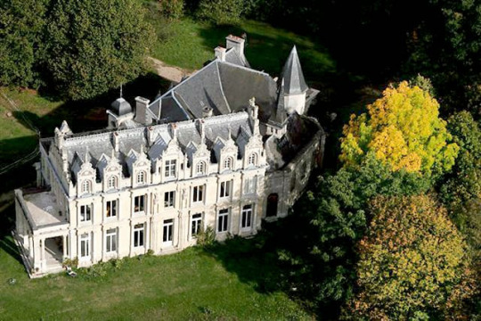 Château de La Madeleine (Pressagny-l'Orgueilleux)