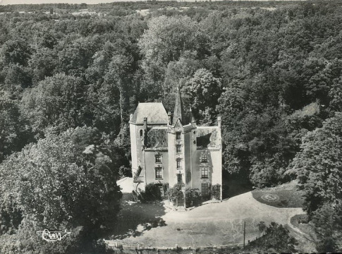 Château de L'Arthuisière (La Flèche)