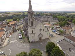 Église Saint-Pierre-et-Saint-Paul (Chavagnes-en-Paillers)