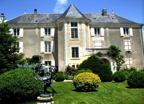 Château de Lasteyrie (La Rochebeaucourt-et-Argentine)