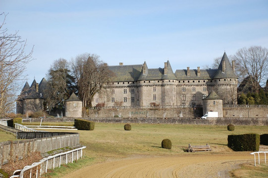 Château de Pompadour (Arnac-Pompadour)