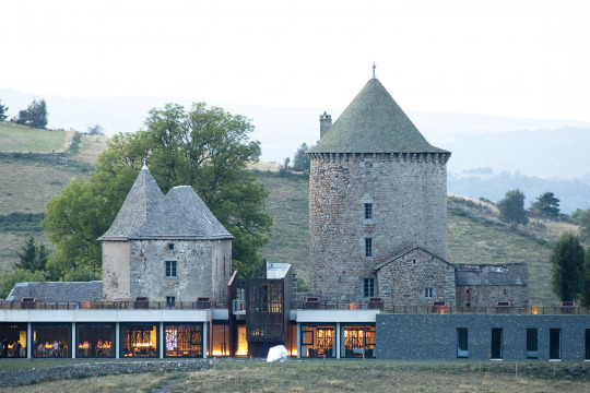 Château de Couffour (Chaudes-Aigues)