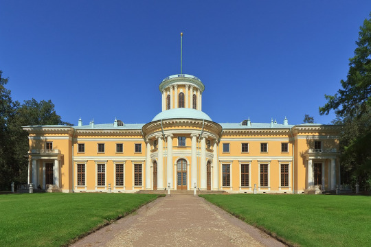 Arkhangelskoye Palace (Krasnogorsk)