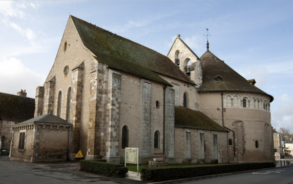 Église Saint-Étienne (Neuvy-Saint-Sépulchre)