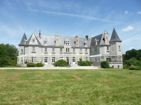 Château de Kervoazec (Saint-Goazec)