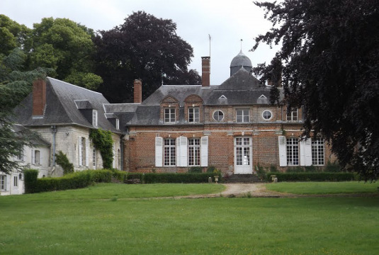 Château de Quesnoy-sur-Airaines (Quesnoy-sur-Airaines)