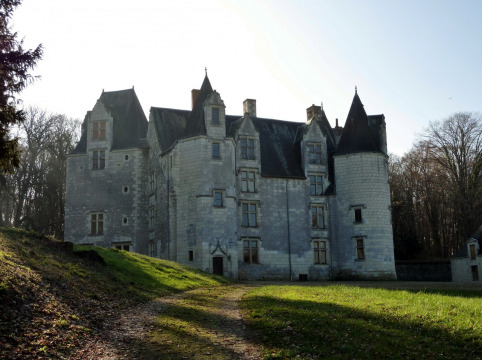 Château des Brétignolles (Anché)