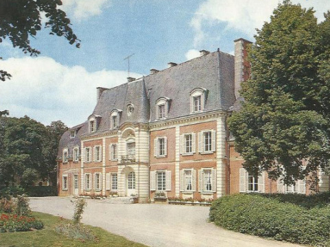 Château du Chillon (Le Louroux-Béconnais)