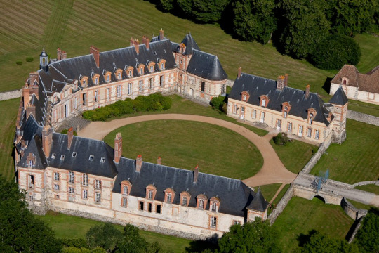 Château de Neuville (Gambais)
