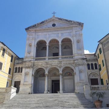 Cattedrale dei Santi Pietro e Francesco (Massa)