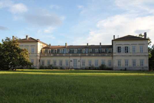 Château de Saint-Denis (Sauveterre-Saint-Denis)