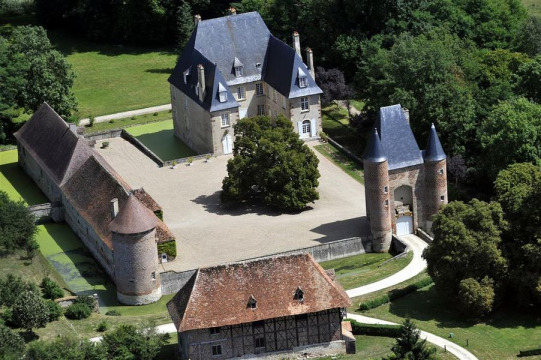 Château du Riau (Villeneuve-sur-Allier)