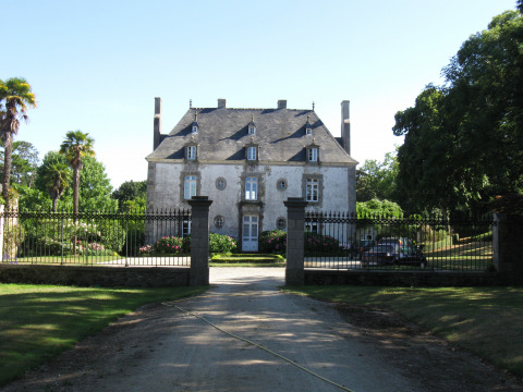 Château de La Ravillais (Ploubalay)