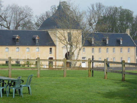 Château de Juaye (Juaye-Mondaye)
