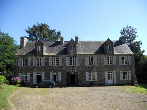 Manoir de Beuzidou (Saint-Urbain)