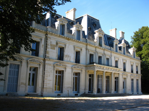 Château du Piple (Boissy-Saint-Léger)