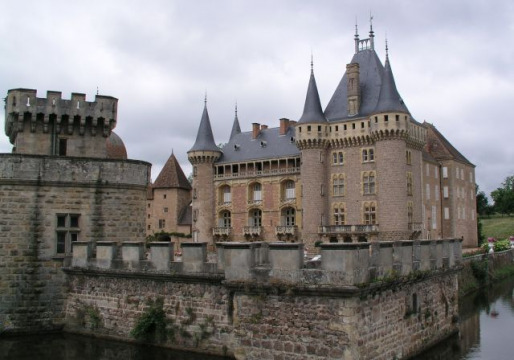 Château de La Clayette (La Clayette)