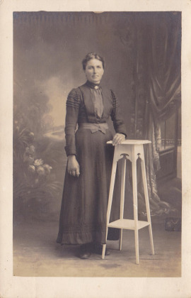 Portrait de Ernestine Florentine Roscop (1851 - 1917)